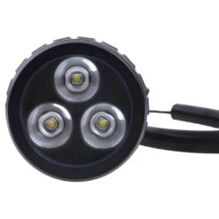 SEAC R30 Lampe De Plongée Sous Marine -AQUALUNG Soldes Boutique SEAC R30 lampe de plongee sous marine 0500022020000A 1